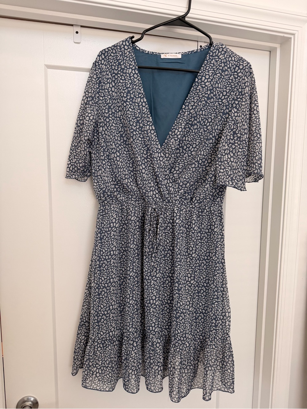 Women's Blue Floral Wrap Midi Dress